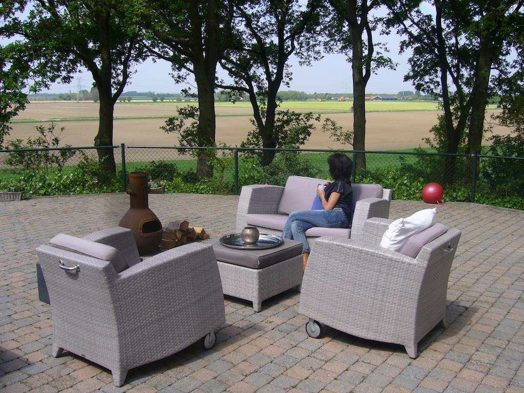 B&B Op De Brabantse Wal Halsteren Exterior photo