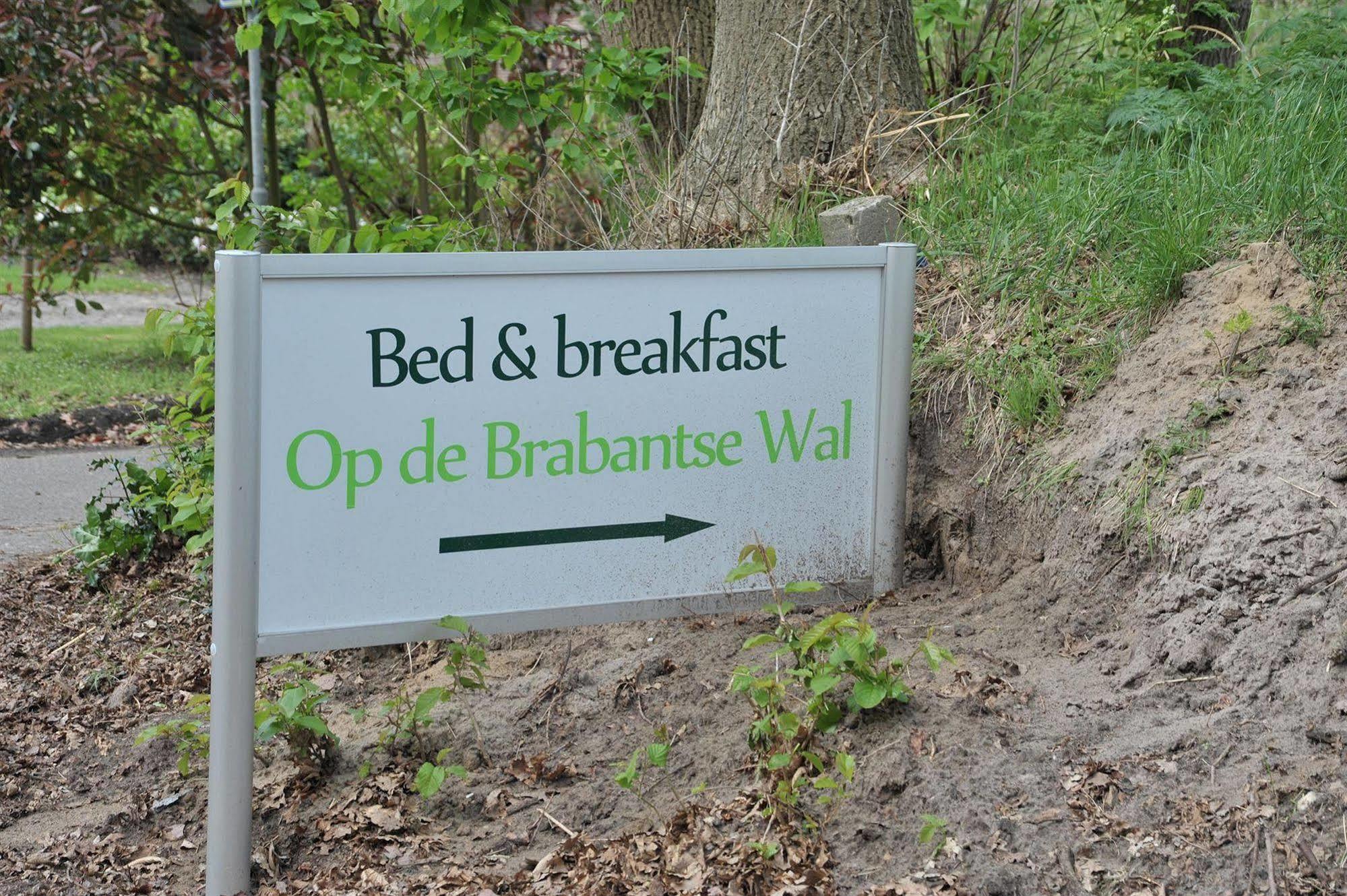 B&B Op De Brabantse Wal Halsteren Exterior photo