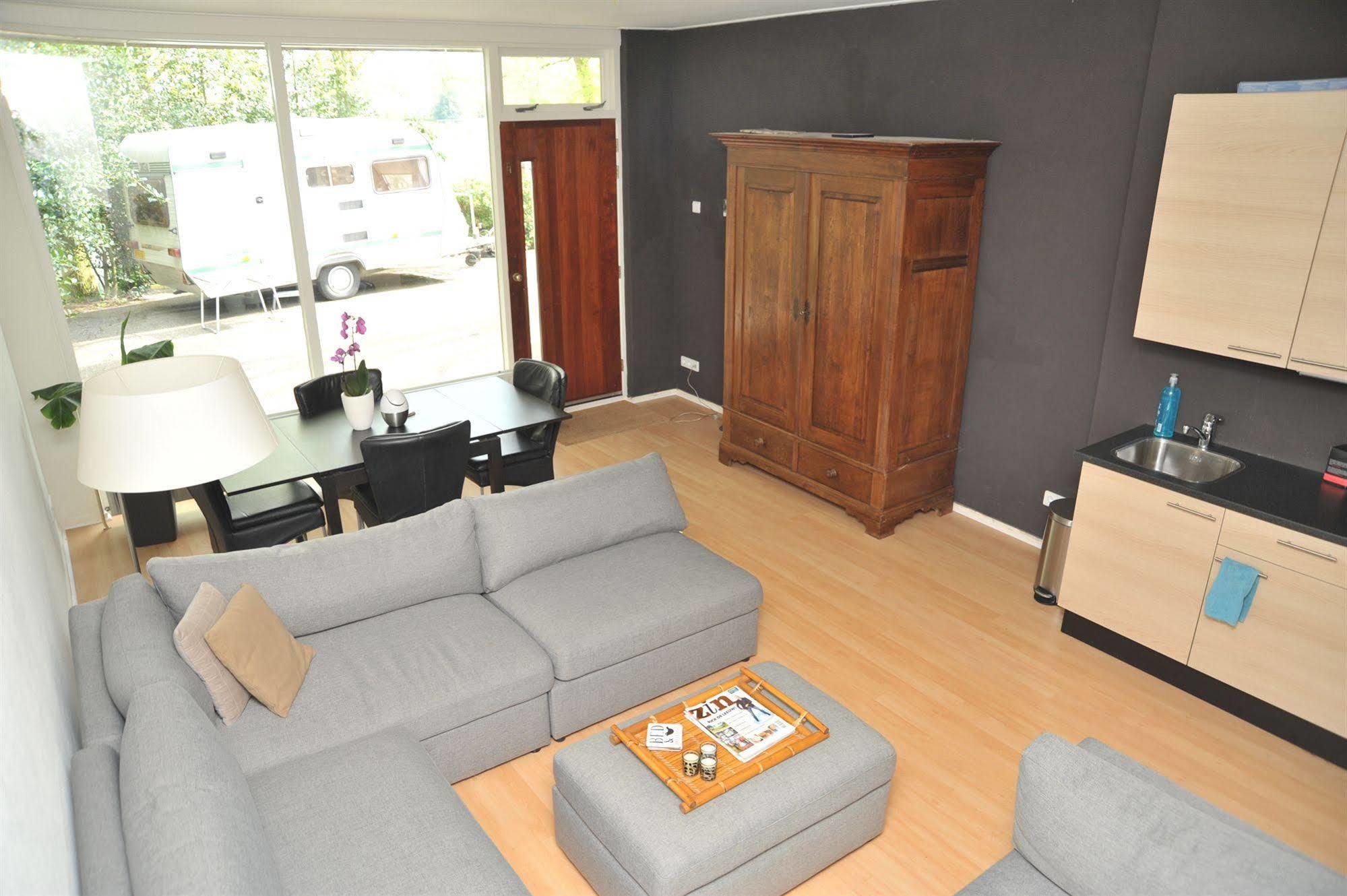 B&B Op De Brabantse Wal Halsteren Exterior photo